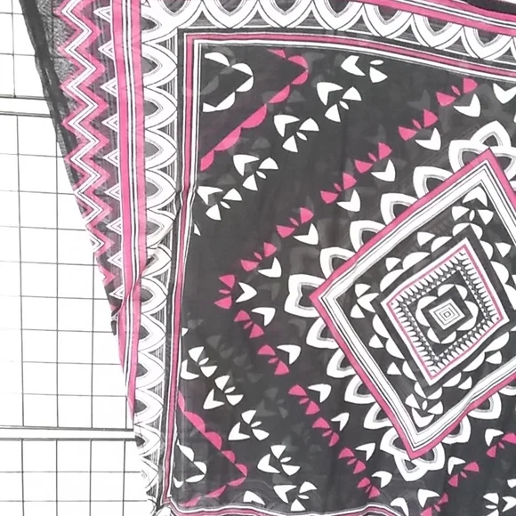 NEW Easy breezy sheer top / tunic - Picture 4 of 6